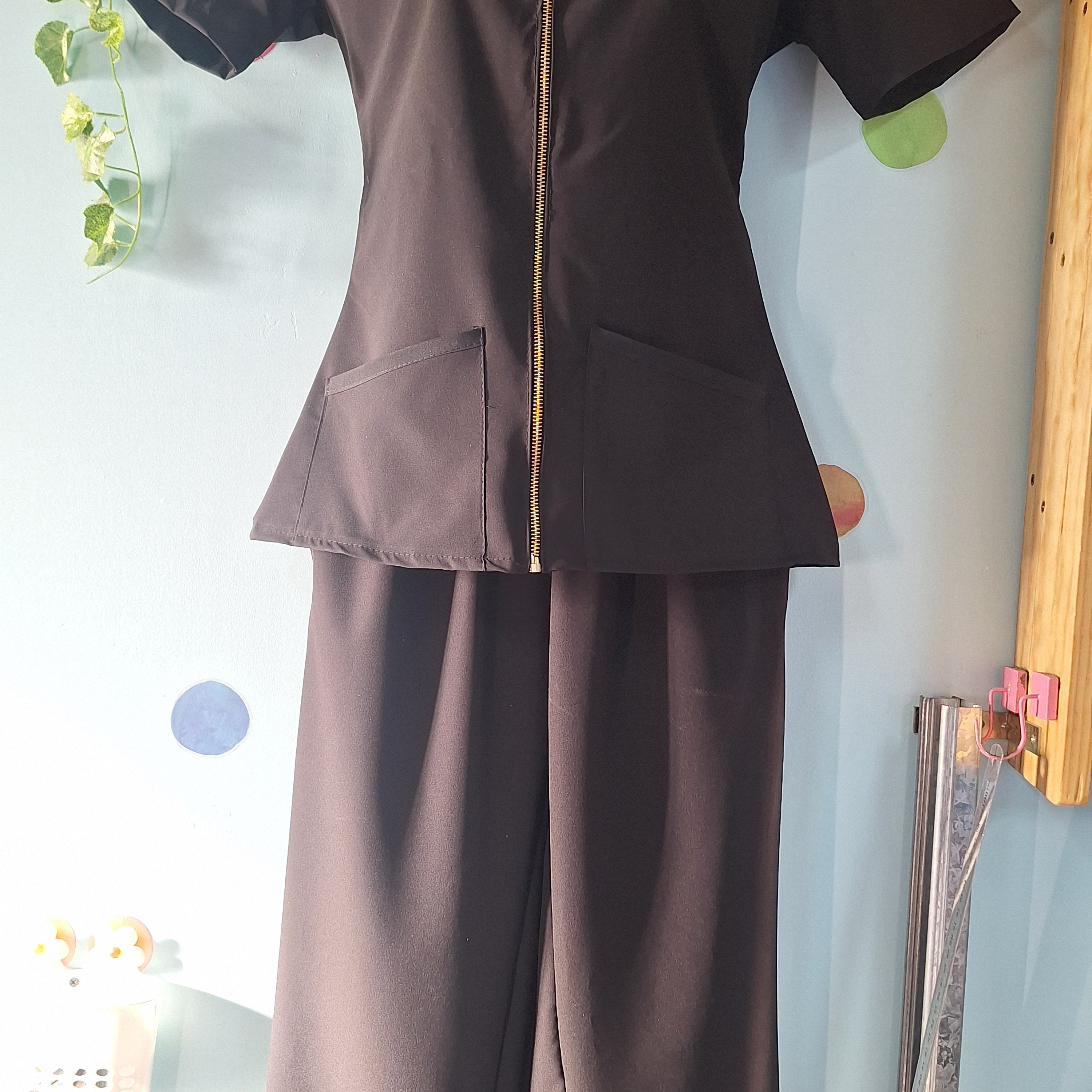 Uniforme antifluido negro 5