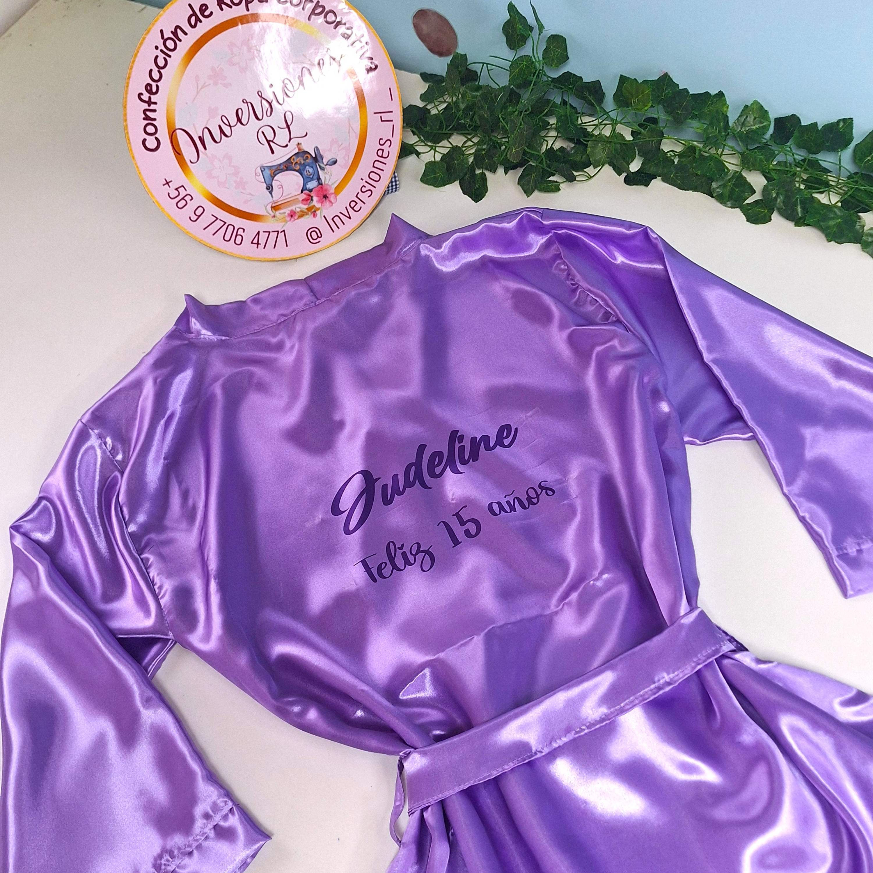 Batas de seda Celebraciones 15