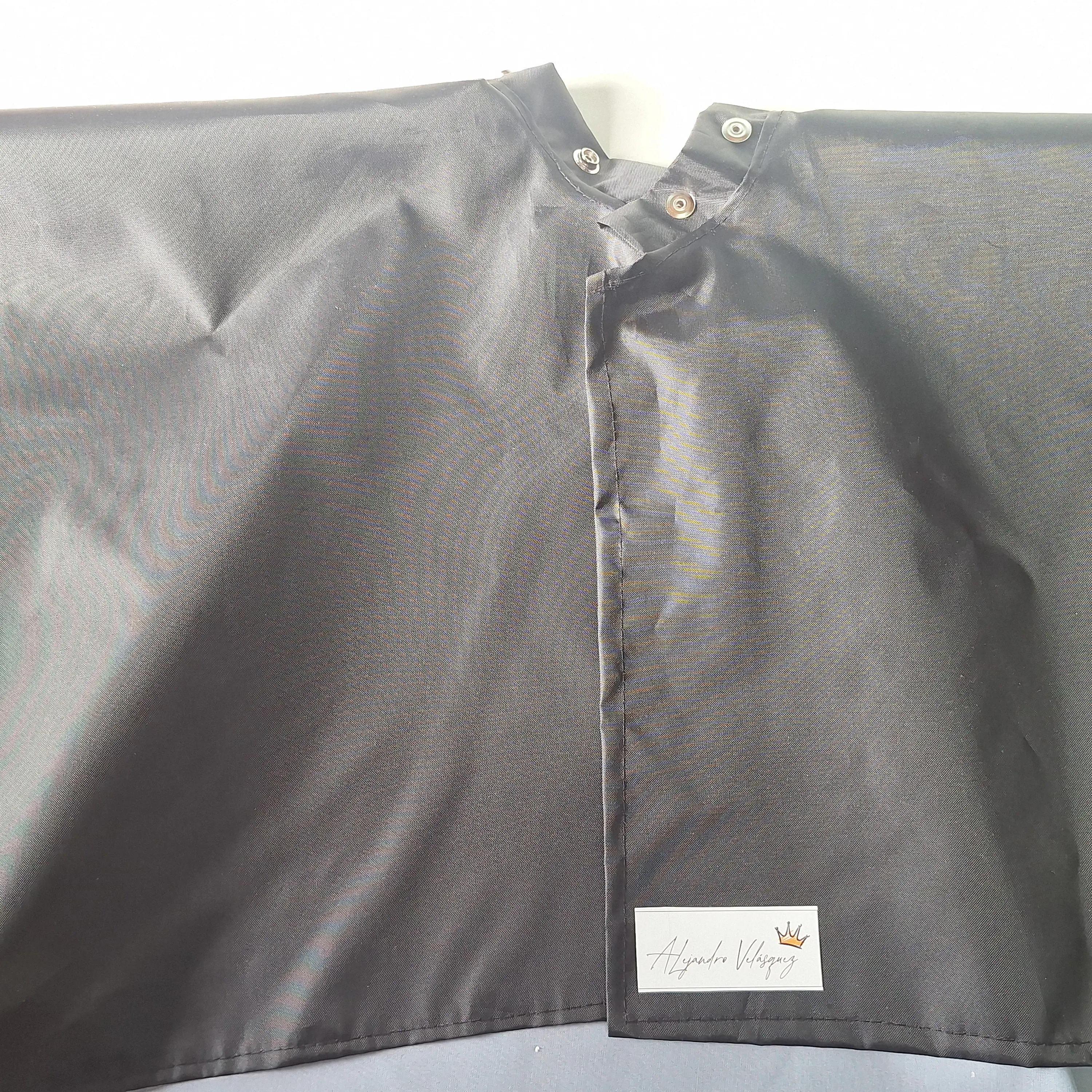 Capas de peluquería antifluido (Personalización en Vinilo textil) 3