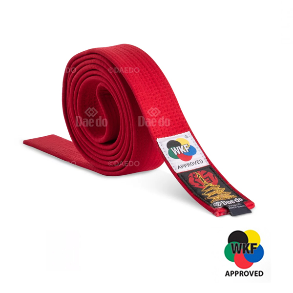 Cinturón Rojo WKF Daedo Alta Calidad