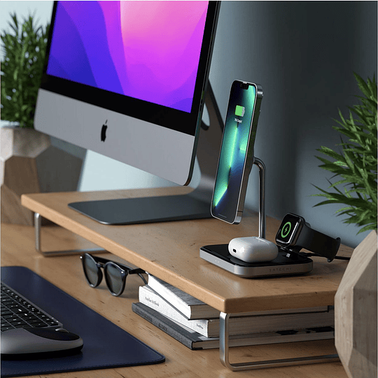 Satechi - 3-in-1 Magnetic Wireless Charging Stand - Image 7