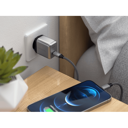Satechi - 20W USB-C PD Wall Charger - Image 7
