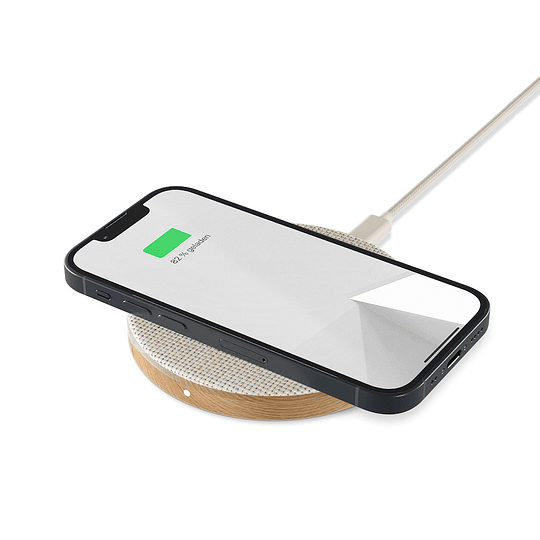 Woodcessories - EcoPad Qi Charger (oak/fabric) - Image 1