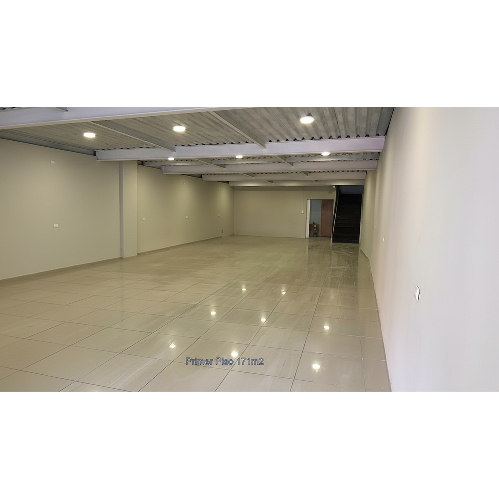 Local Esquina Gran Flujo | 346 M2 | A 80m Mall Independencia