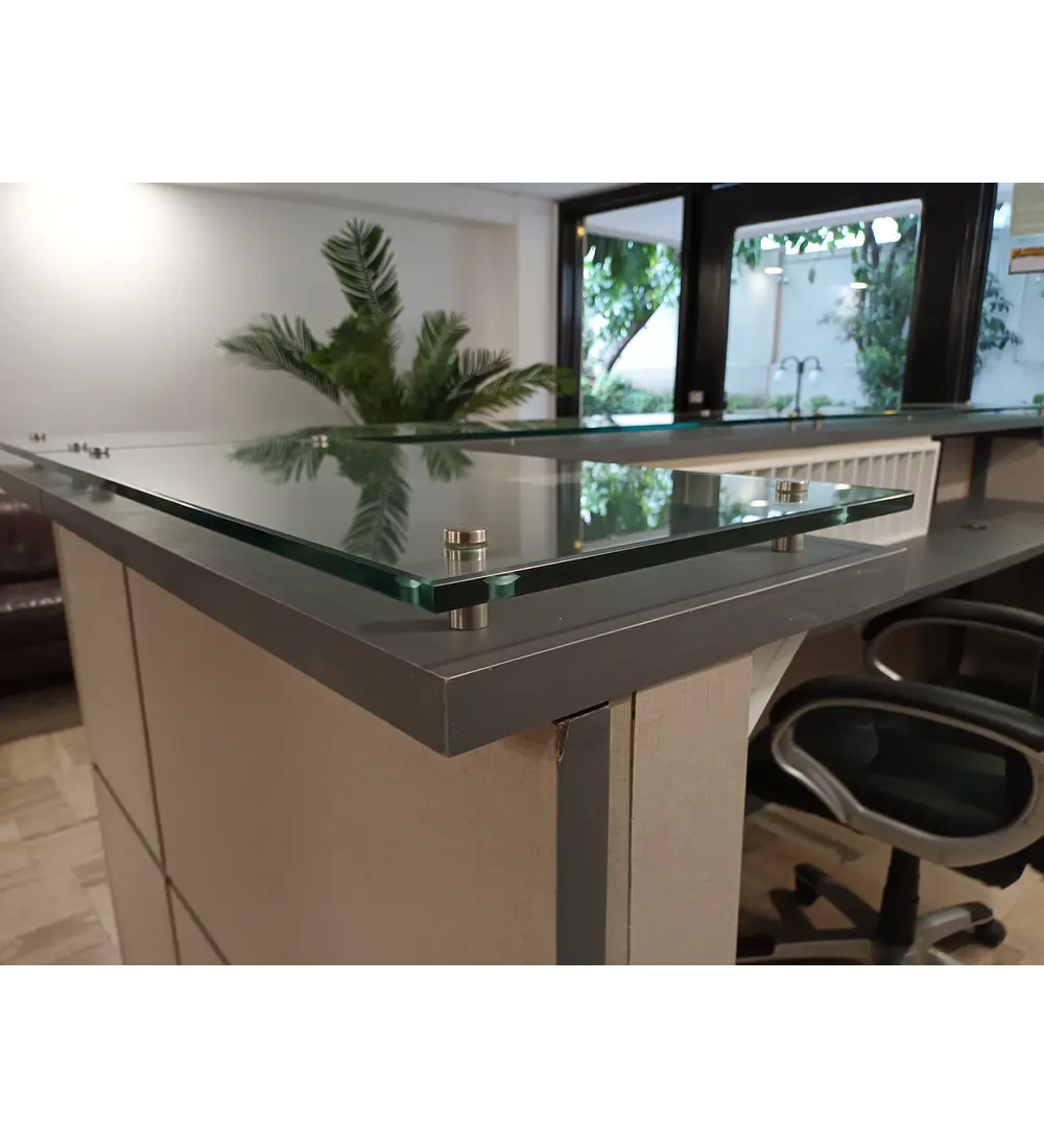 Meson para Hoteles SQUARE HOTEL