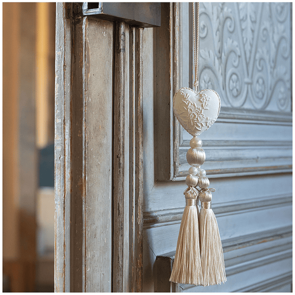 Borla de Pérolas Perfumadas . Voile de Lin . Mathild M.