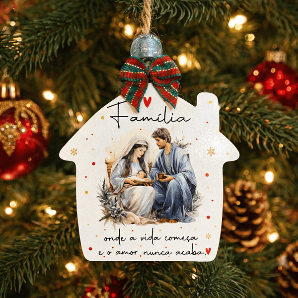 Casinha Família em Madeira c/ Presépio para Pendurar