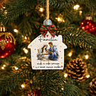 Casinha Família em Madeira c/ Presépio para Pendurar