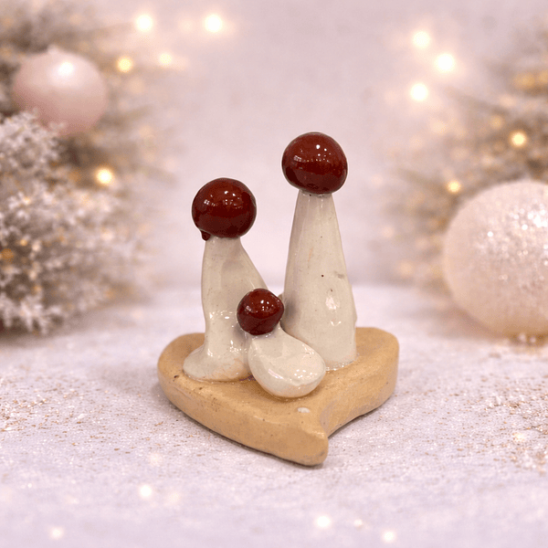 Mini Presépio Coração . Artesanal . Peça de Autor . Rota do Figurado