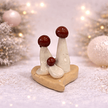 Mini Presépio Coração . Artesanal . Peça de Autor . Rota do Figurado