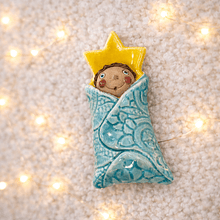 Menino Jesus Turquesa . Artesanal . Peça de Autor