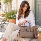 Mala Estruturada Taupe com Detalhe em Bambu