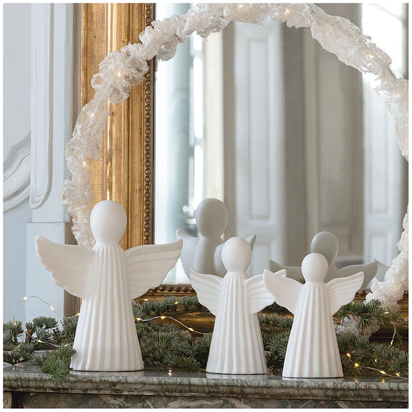 Anjo Decorativo em Cerâmica Mathilde M . Grande . 22 cm