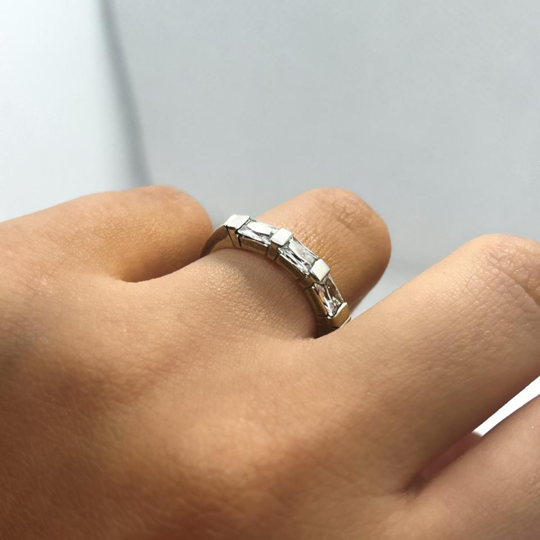 Anillo Circones Baguette