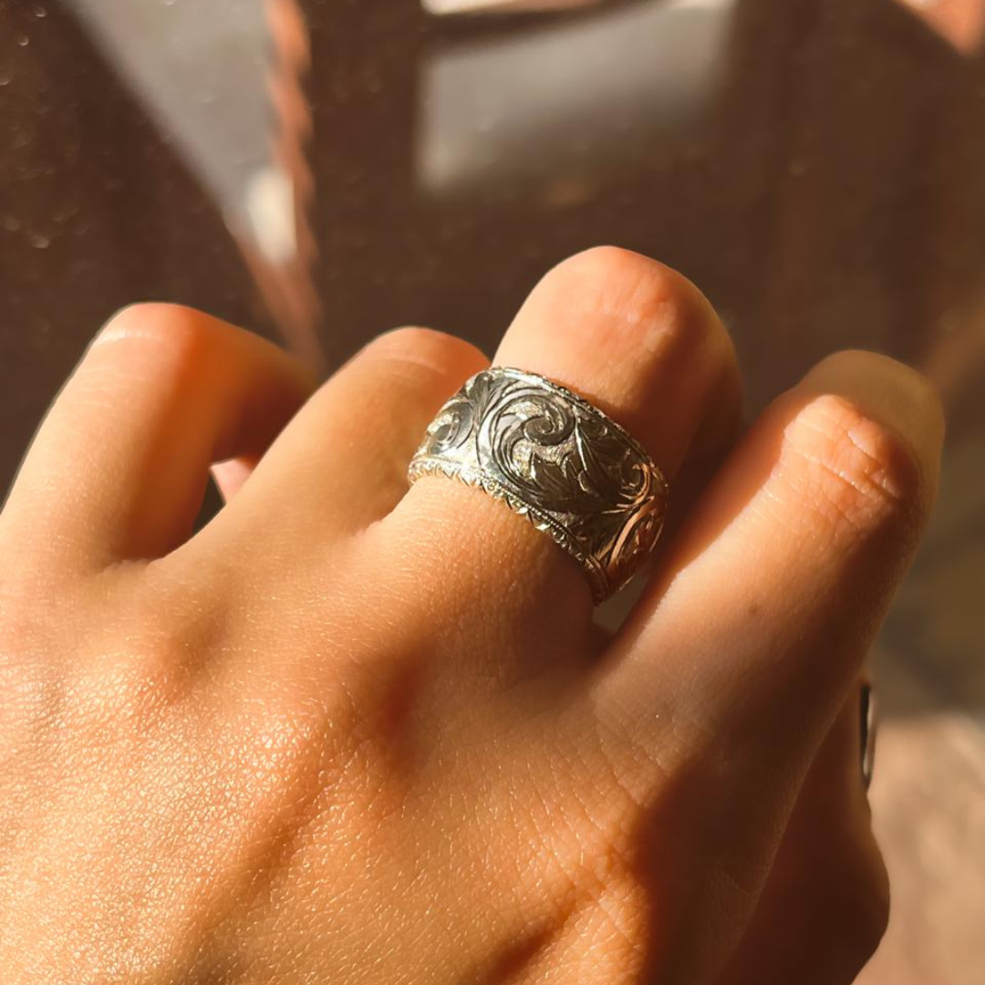 Anillo Bombé Granito Ornato