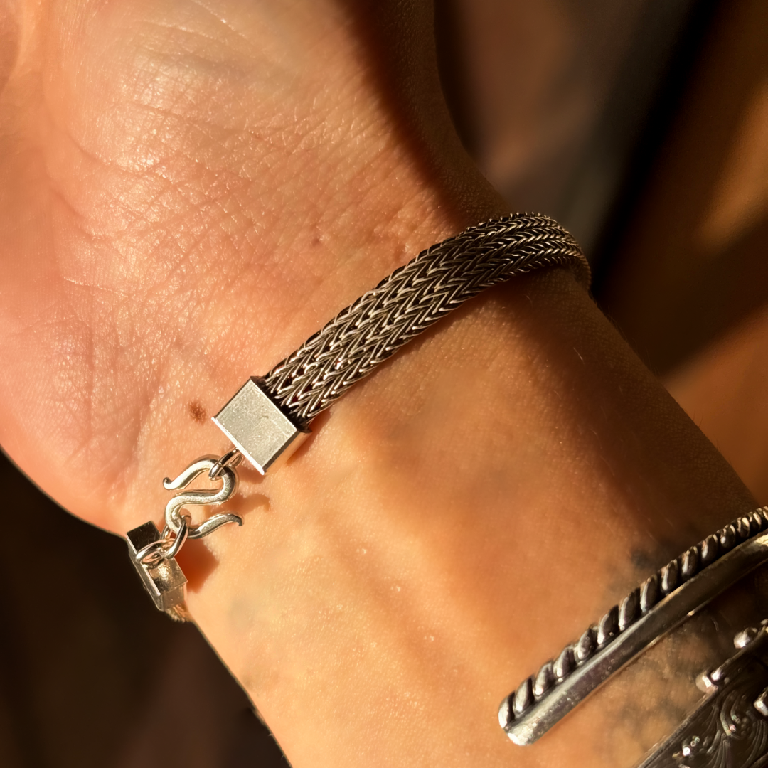 Pulsera Tejida