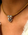 Choker Corazón Mostaza
