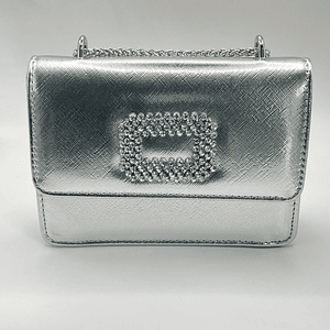Cartera de fiesta con hebilla brillante plateada