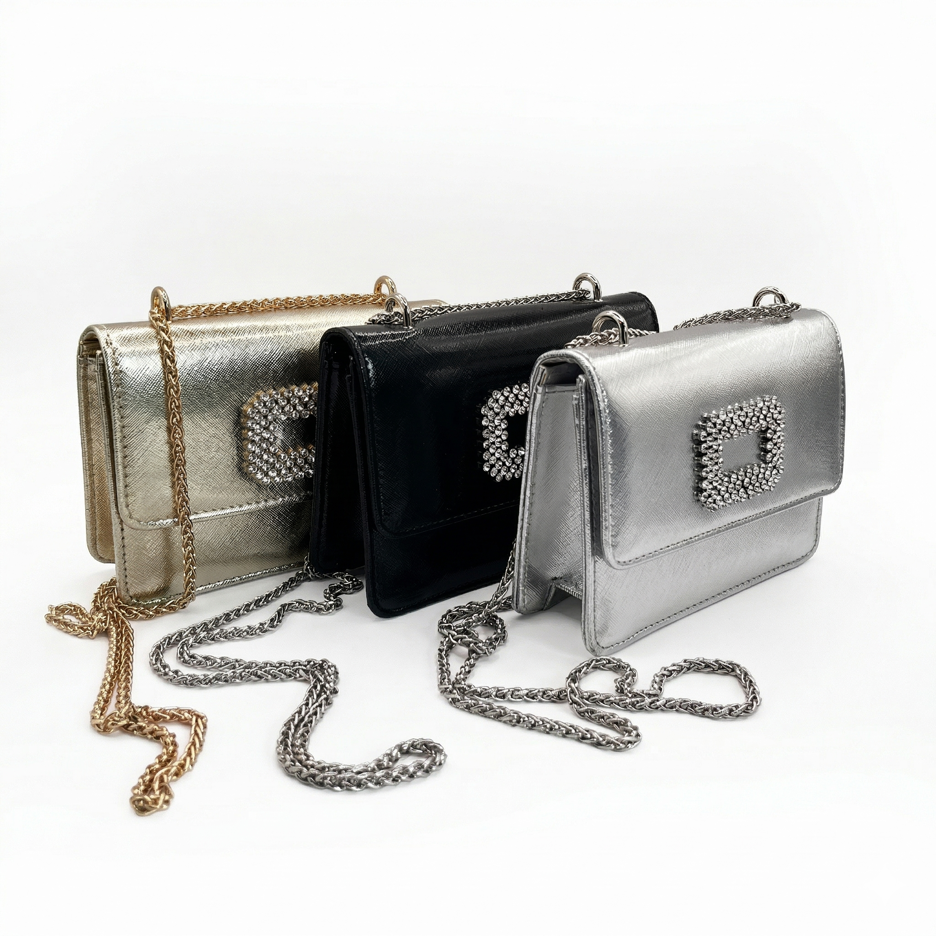 Cartera de fiesta con hebilla brillante plateada 3