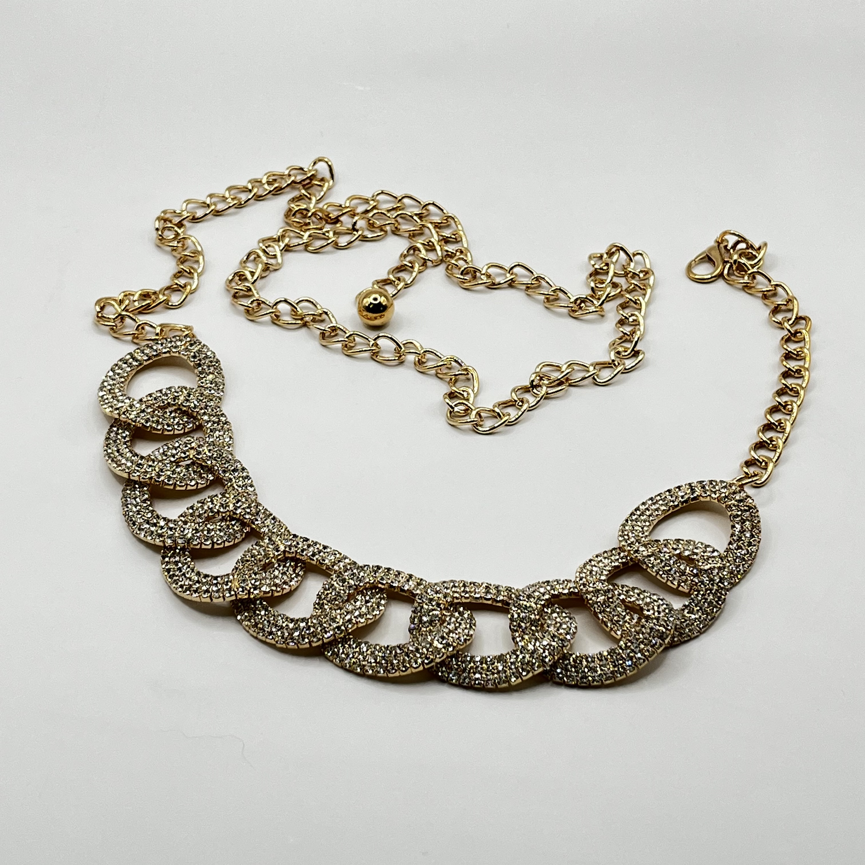 Cinturón de eslabones brillantes dorado 2