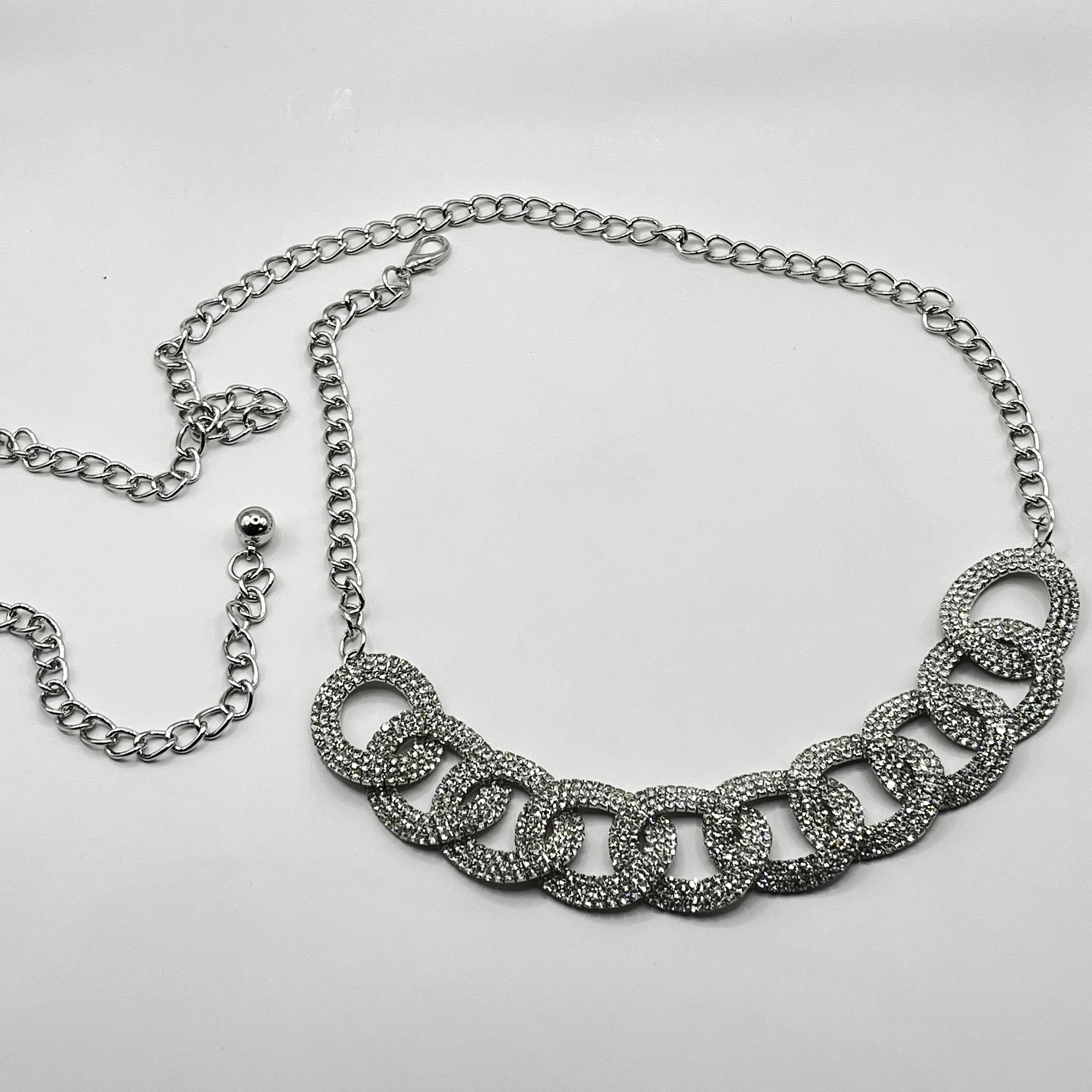 Cinturón de eslabones brillantes plateado 1