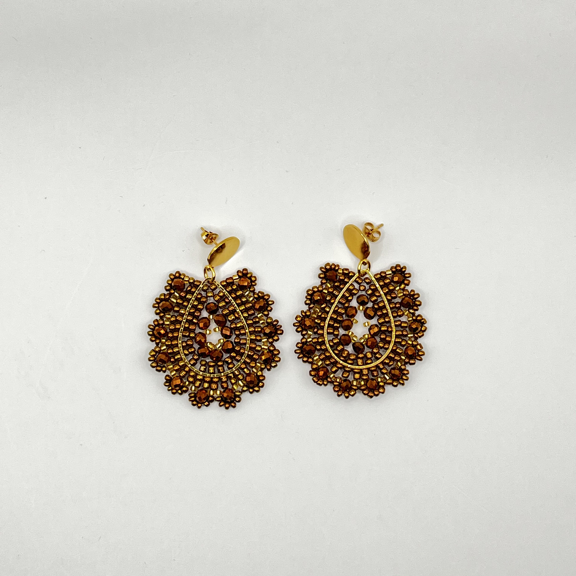 Aros bohemios café con mostacillas 2