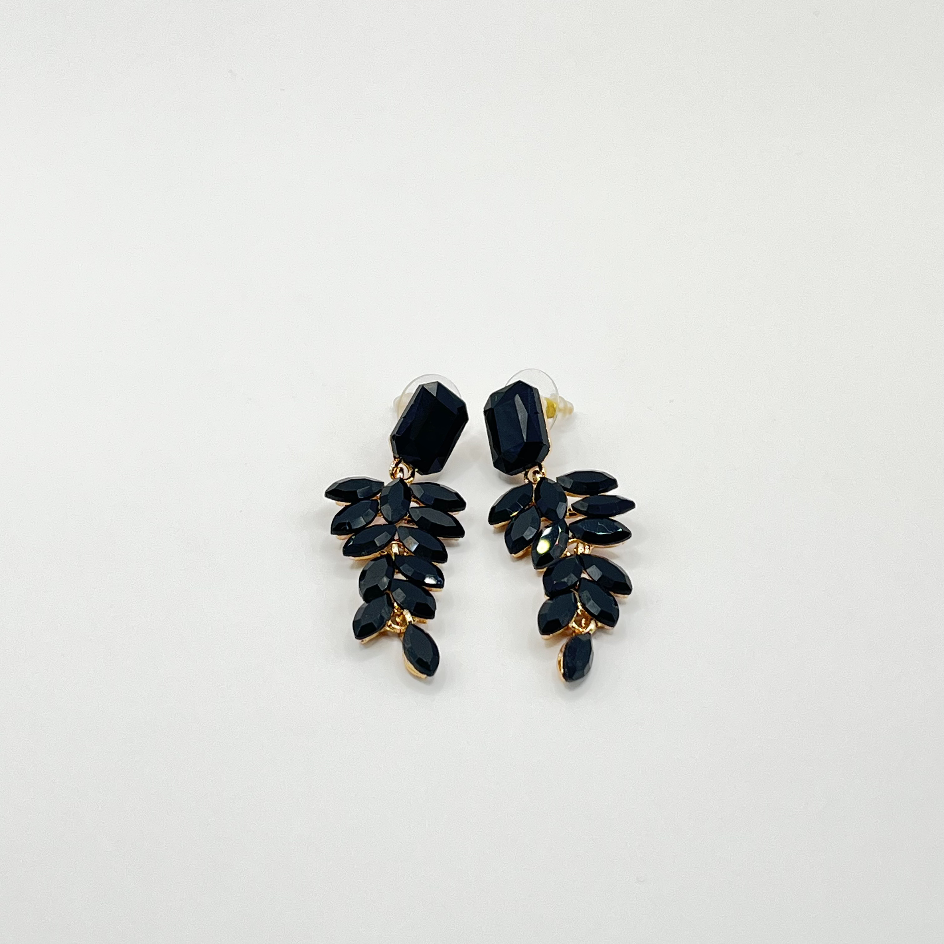 Aros de rodio negros largos de cristales 1