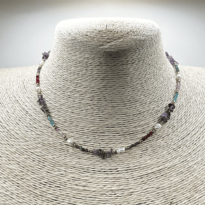 Choker de acero quirúrgico multicolor con perlas y piedras