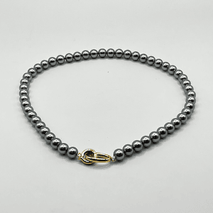 Collar de acero quirúrgico con perlas grises