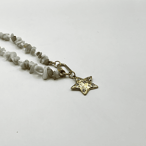 Collar de acero quirúrgico con piedras blancas y dije de estrella