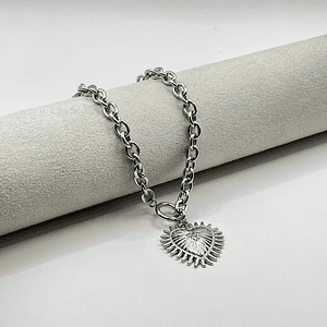 Collar de acero quirúrgico plateado de cadena con corazón sagrado