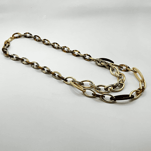 Collar de fantasía de eslabones carey, negro y beige