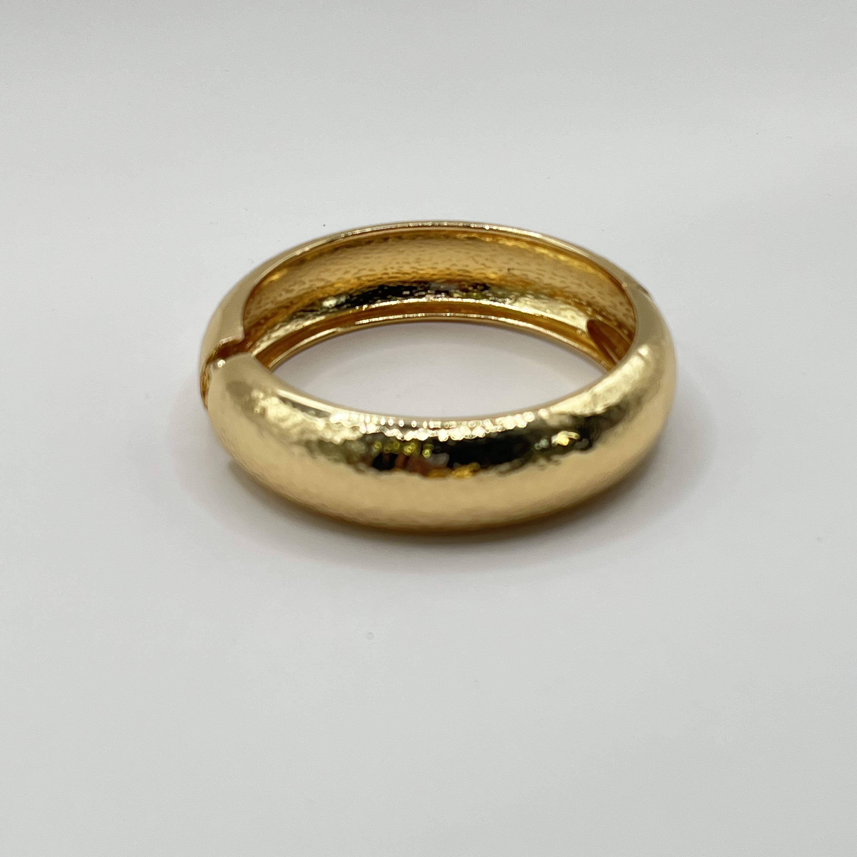 Pulsera esclava de fantasía dorada texturada 1