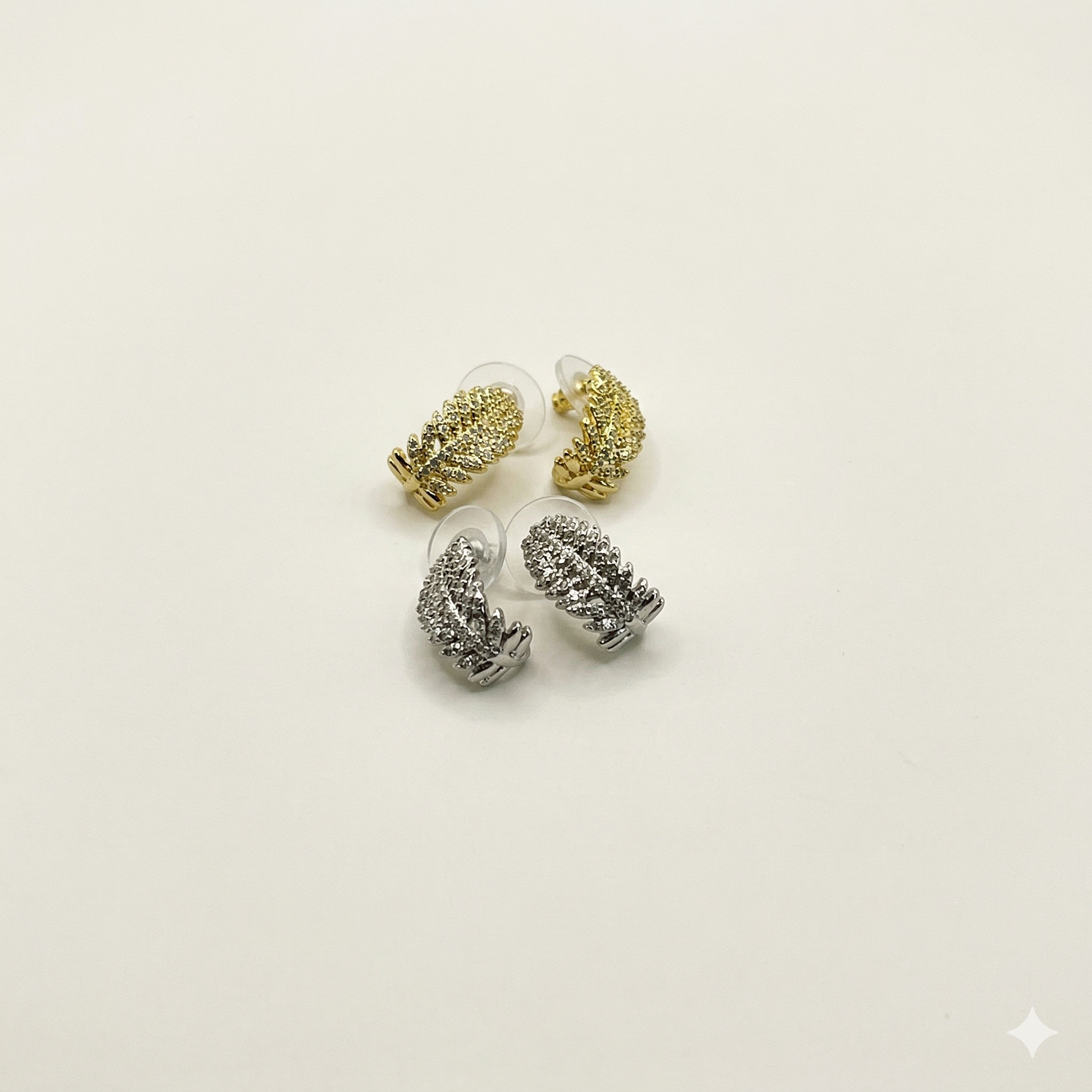 Aros de rodio dorados media luna hoja brillante 3