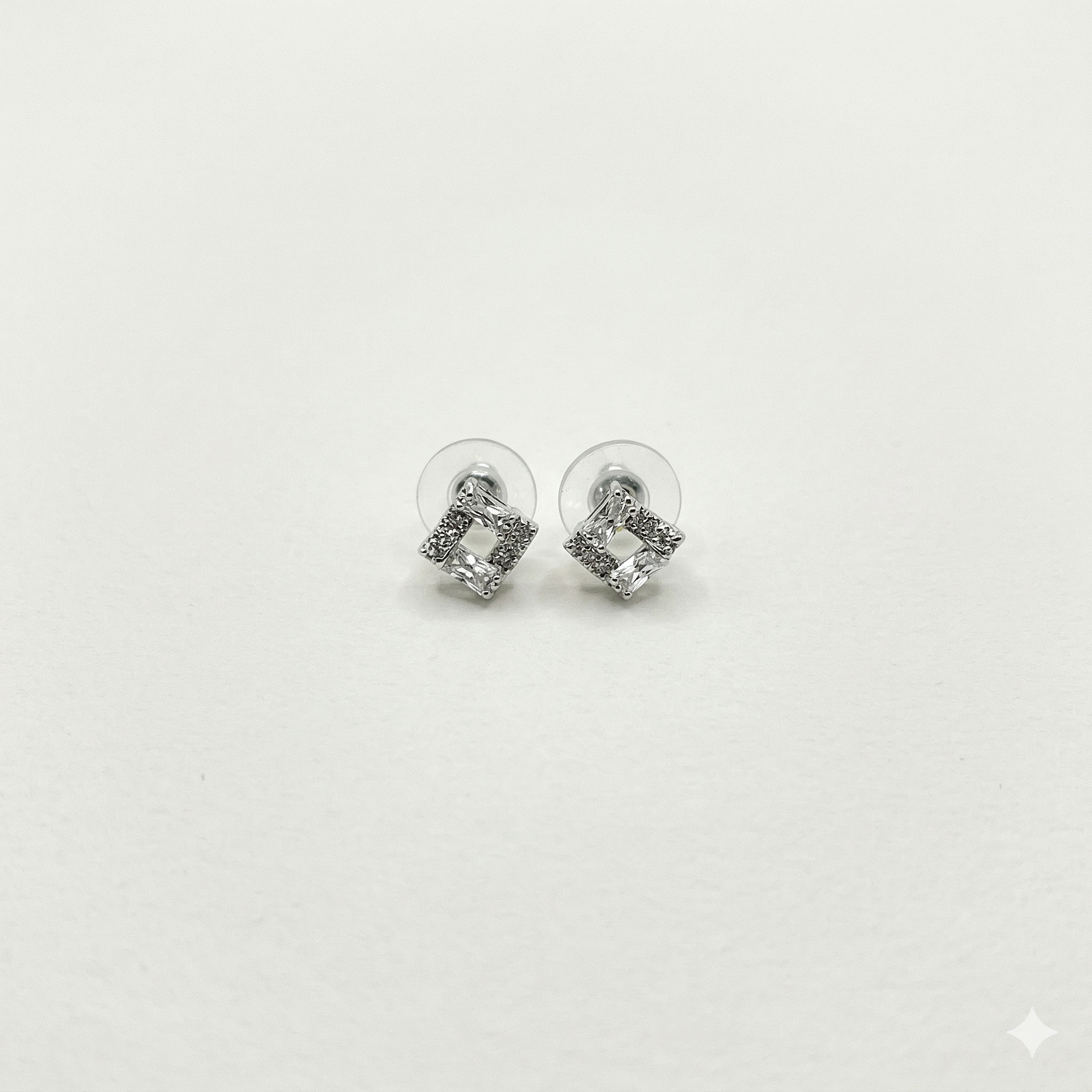 Aros de rodio plateados cristal geométrico 1