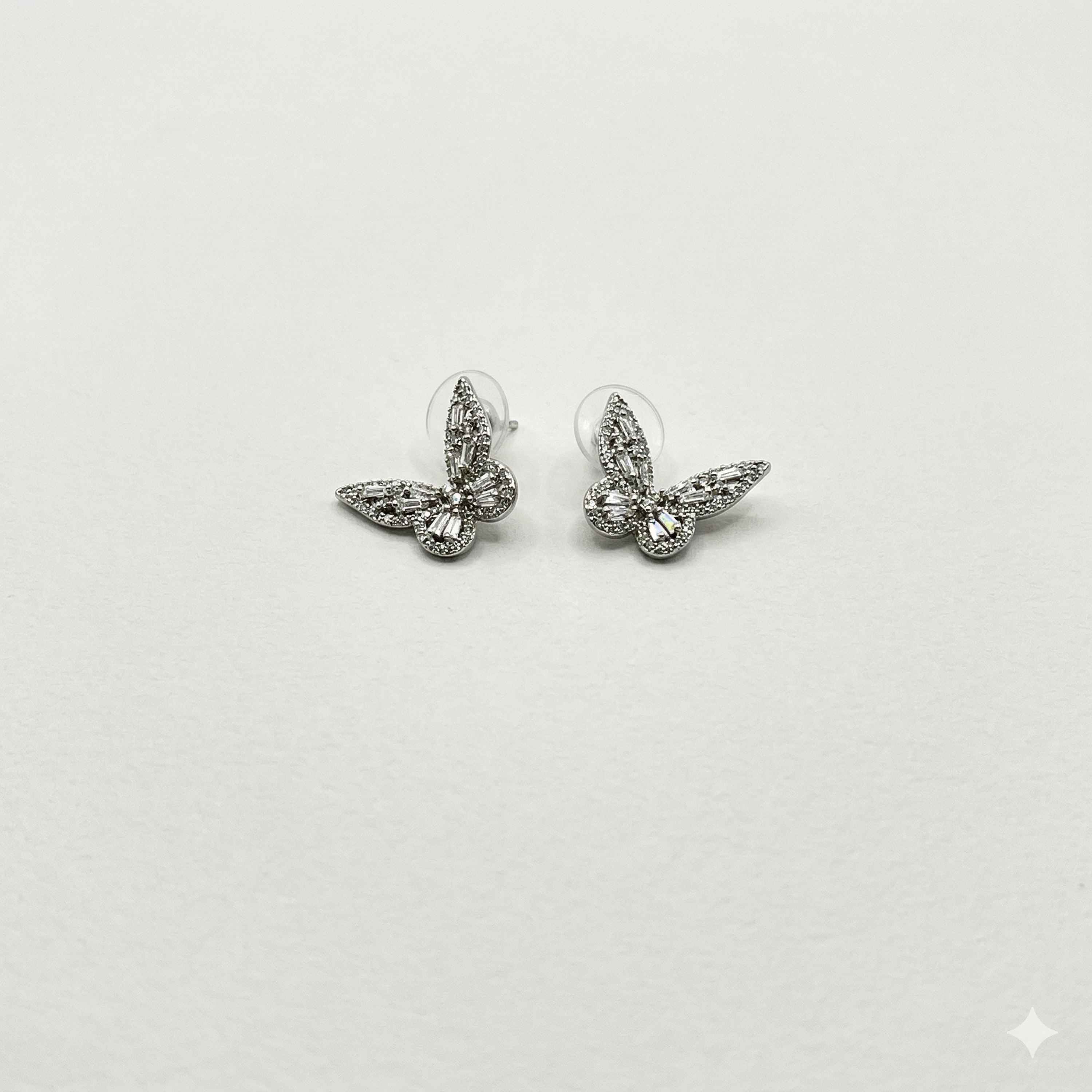 Aros de rodio plateados mariposa de cristales 1