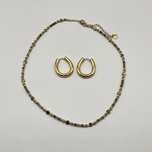 Conjunto de acero quirúrgico con choker lila y argollas doradas