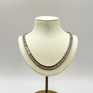 Conjunto de acero quirúrgico con collar y pulsera de cristales