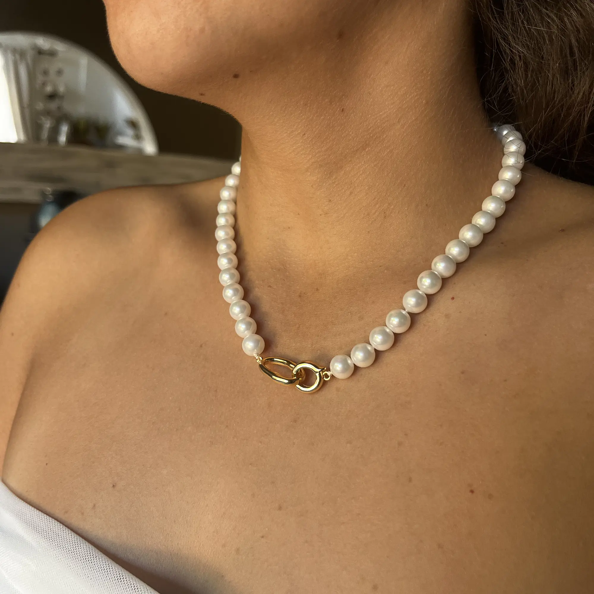 Collar de acero quirúrgico con perlas blancas 3
