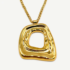 Collar dorado de acero quirúrgico con dije orgánico grande