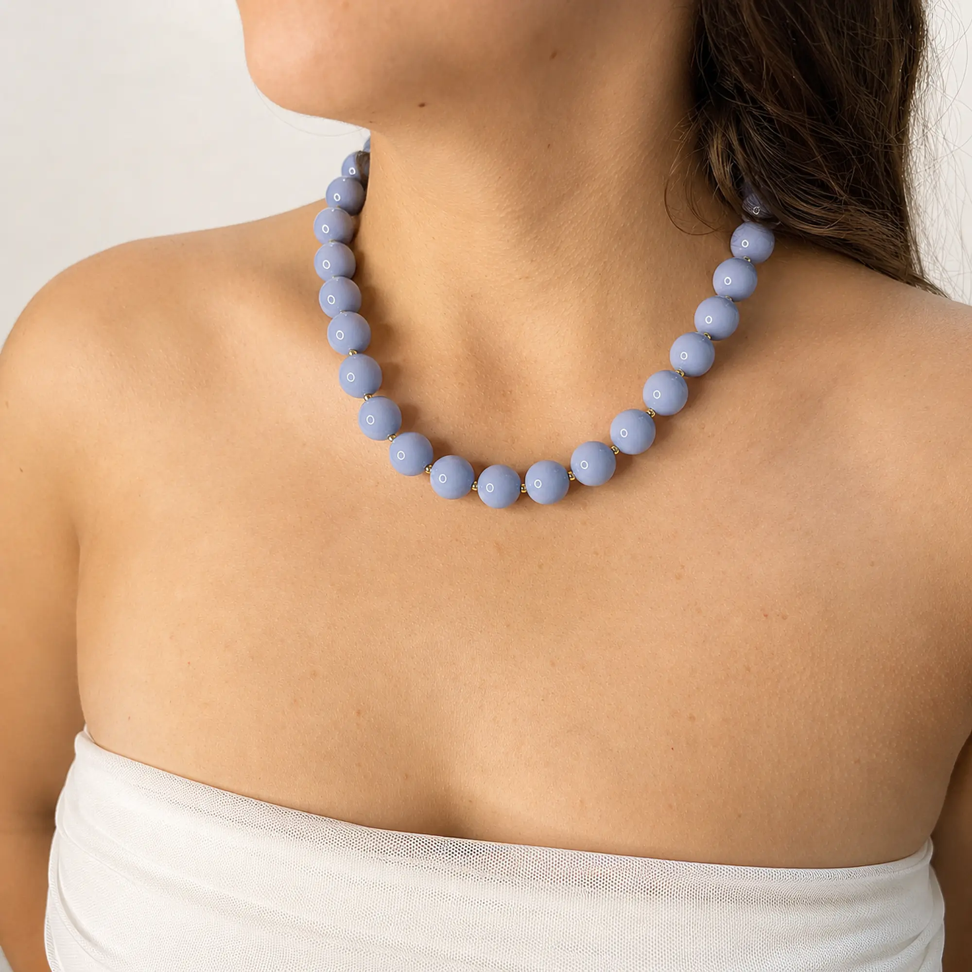Collar de acero quirúrgico y esferas azules 2