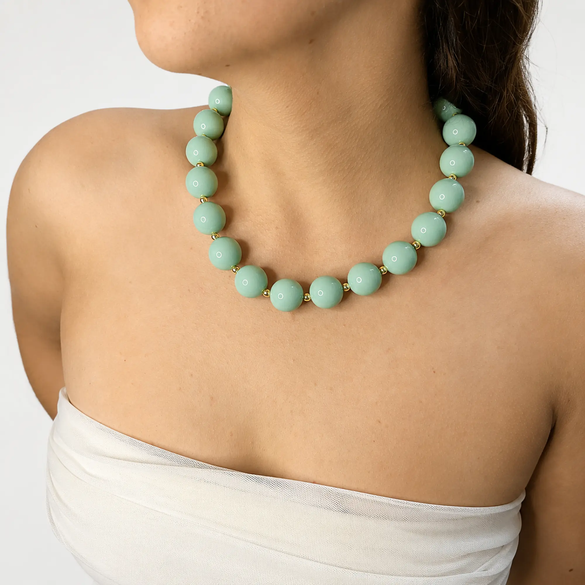 Collar de acero quirúrgico y esferas verde agua 2