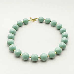 Collar de acero quirúrgico y esferas verde agua