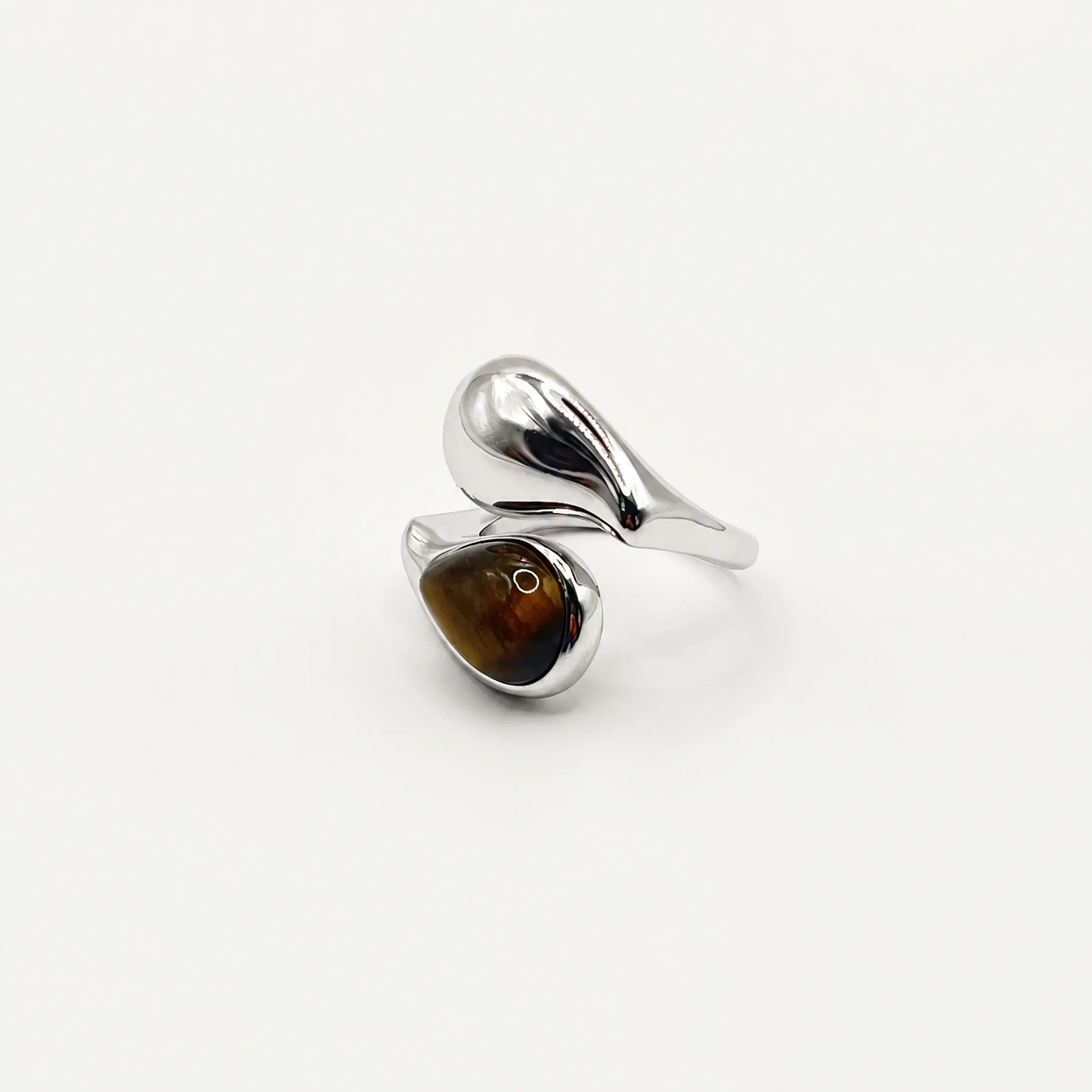 Anillo ajustable plateado con cristal café ovalado 1