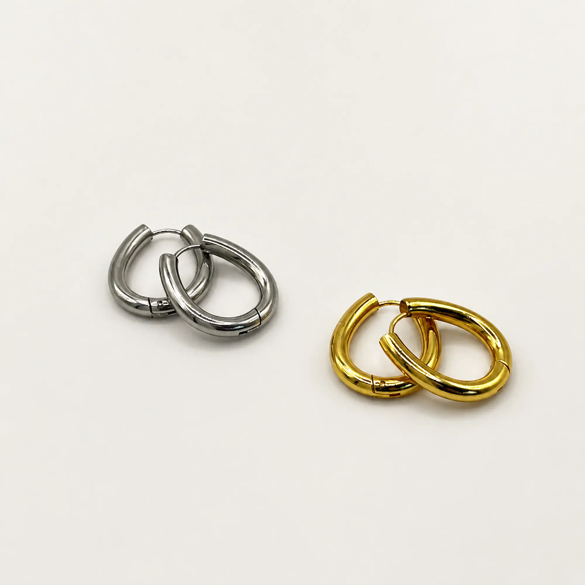 Argollas bold doradas 2