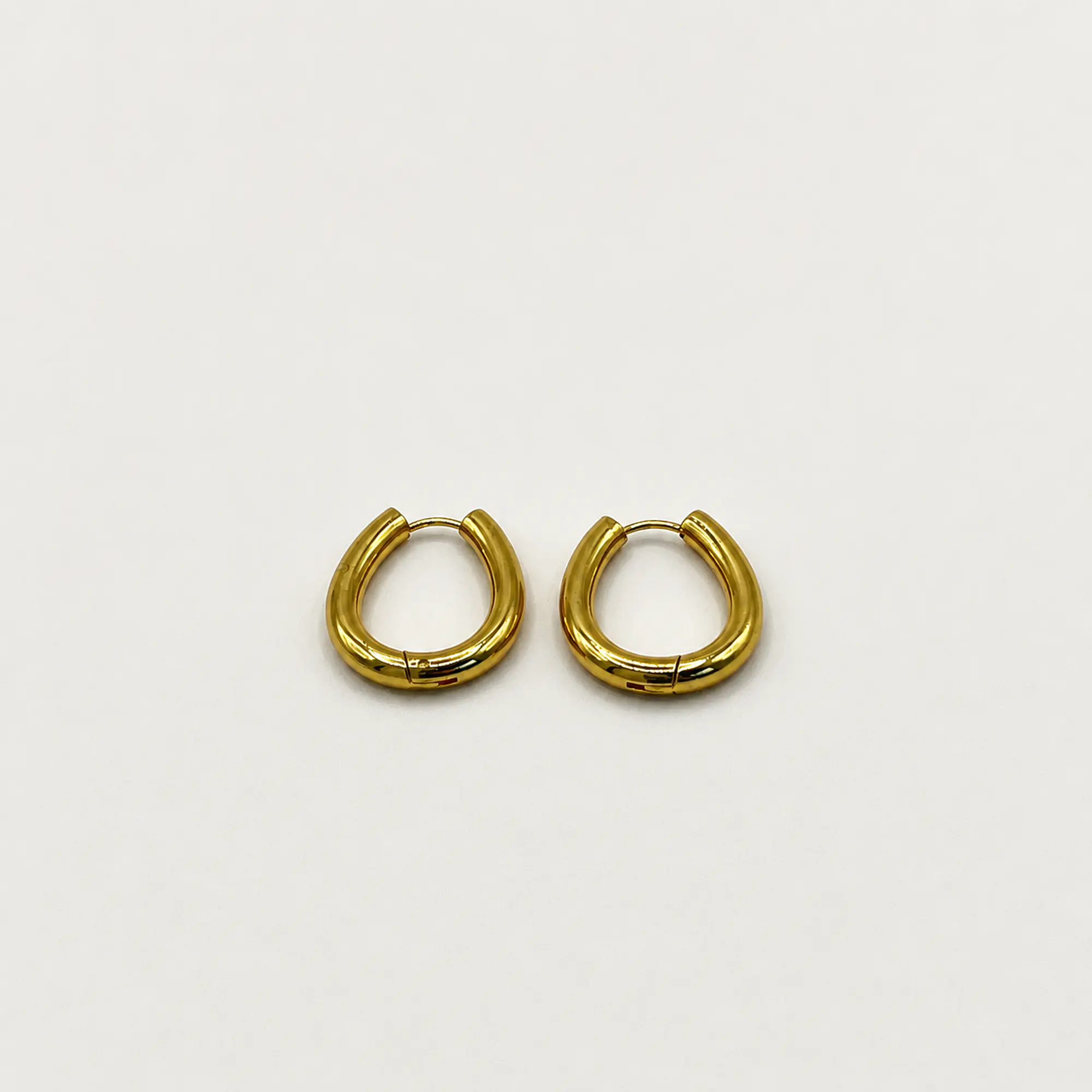 Argollas bold doradas 1