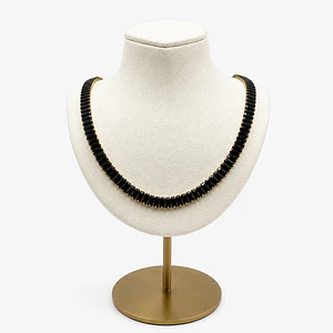 Conjunto de acero quirúrgico negro con collar y pulsera