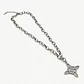 Collar de acero quirúrgico plateado con dije nudo de bruja con brillos - Miniatura 1