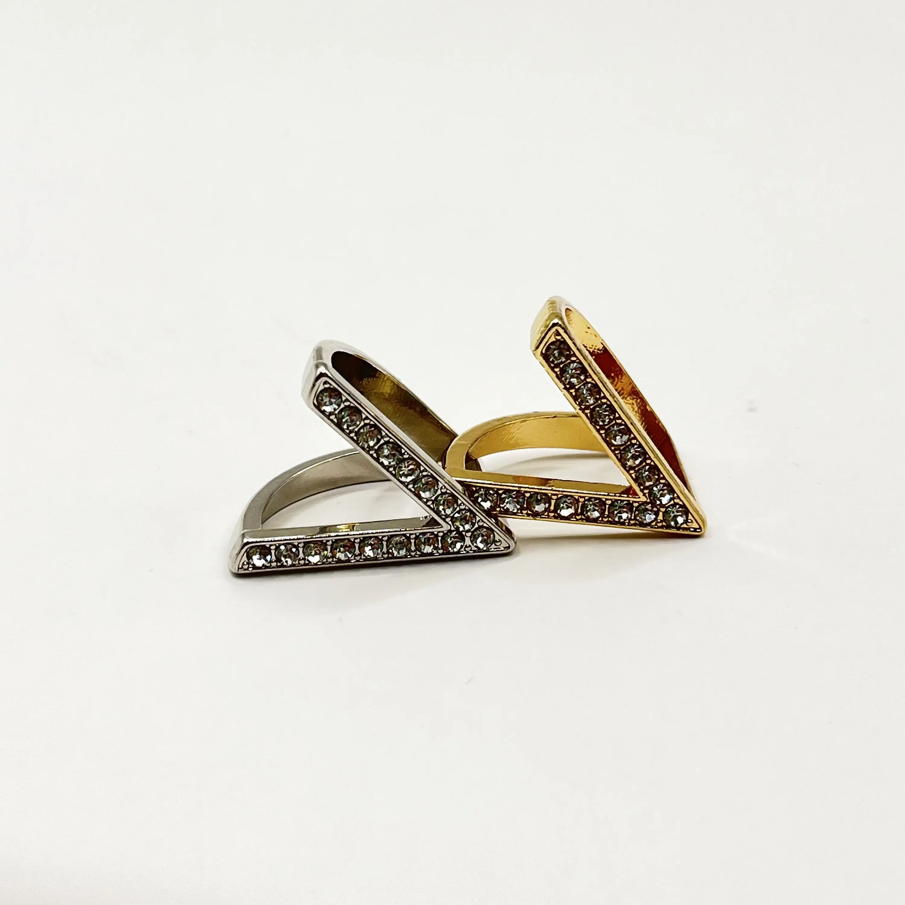 Set de 2 toma pañuelos surtidos 3