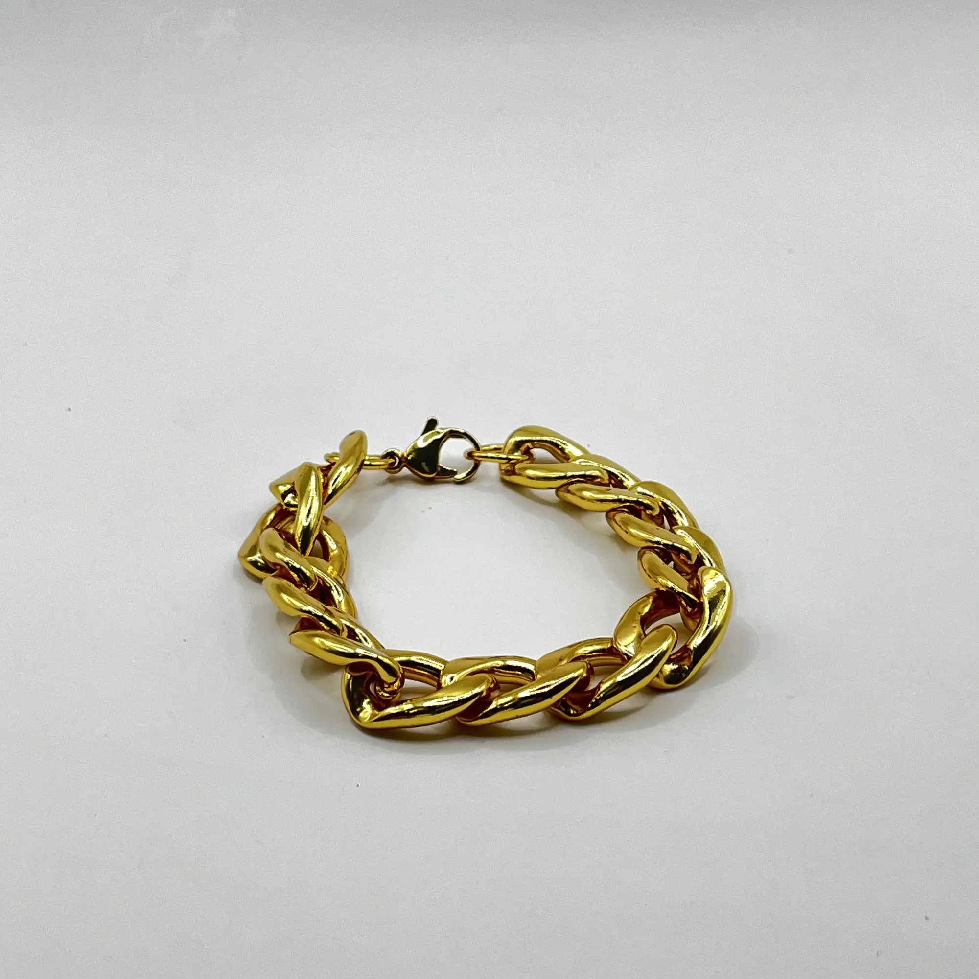 Set de 3 pulseras de acero tipo cadena 4